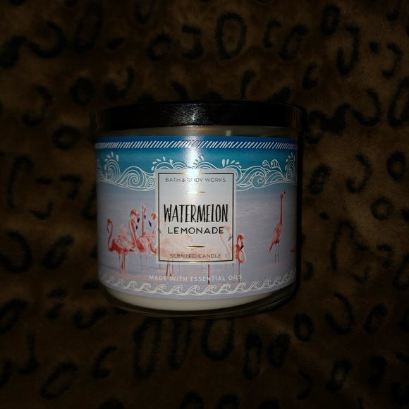 Bath & Body Works Other - Bath and body candle